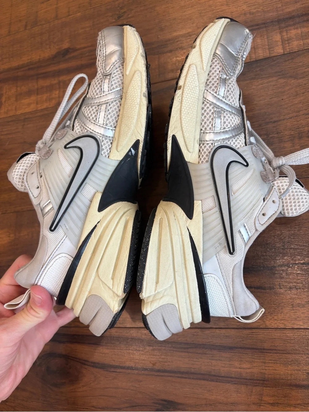Nike V2K Run Summit White Metallic Silver Women's Running Shoes Size 8